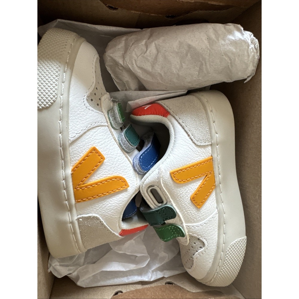 VEJA Unisex Kids V10 Leather Sneakers Toddler Size US 6 EUR 22 NEW box - Picture 5 of 7